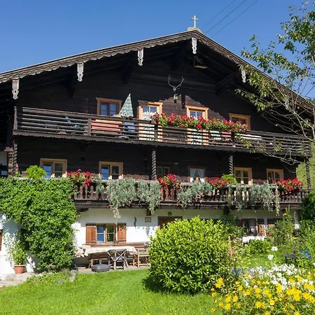 Farm stay Bergbauernhof Hinterseebach